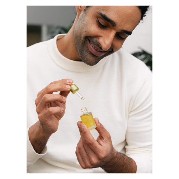 Eminence Facial Recovery Oil Lifestyle
