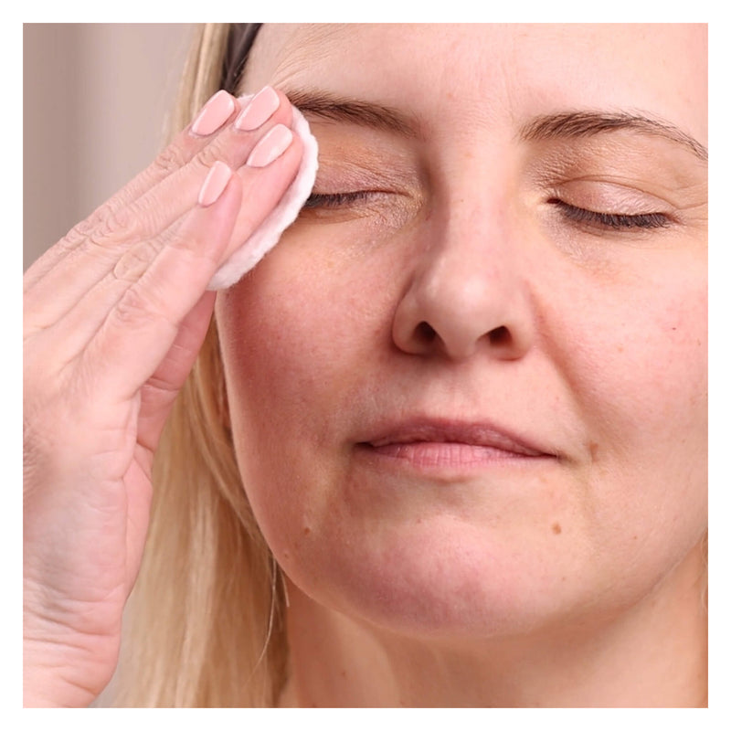 Eminence Herbal Eye Make-up Remover Lifestyle
