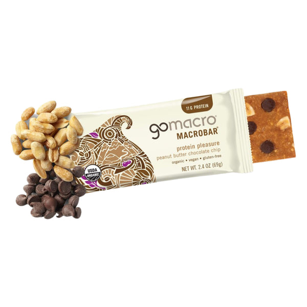 Package of GoMacro MacroBar PeanutButterChocolateChips 1Bar 65g